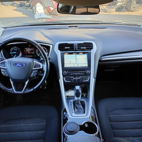 Ford Mondeo SW (CNG) Anno 2016 | Veicolo Intero | SOLO PER RICAMBI