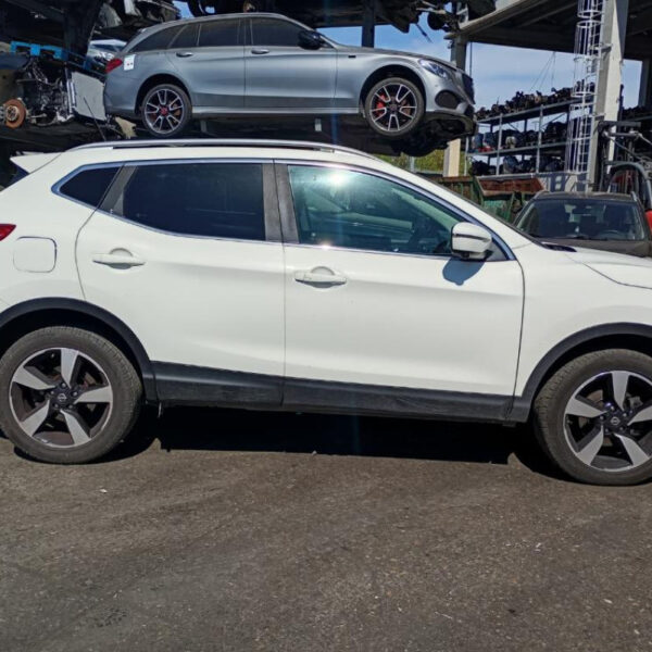 Nissan Qashqai J11E Anno 2014 | Veicolo Intero | SOLO PER RICAMBI