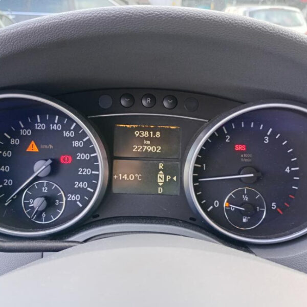 Mercedes-Benz Classe M W164 Restyling Anno 2009 | Veicolo intero | SOLO PER RICAMBI