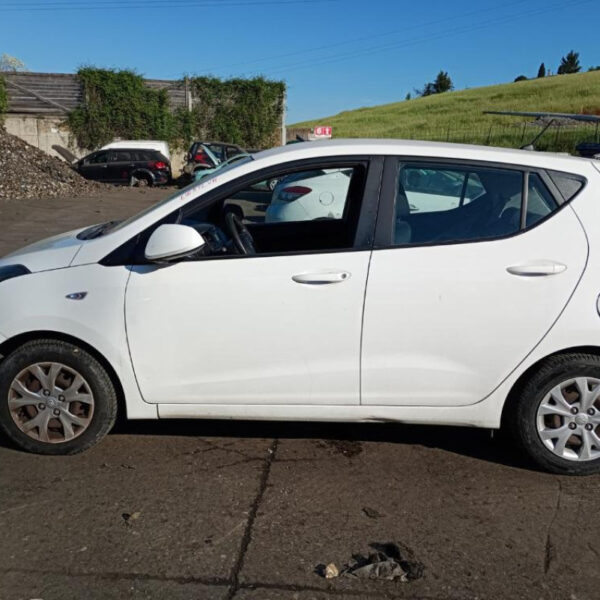 Hyundai i10 Anno 2014 | Veicolo Intero | SOLO PER RICAMBI