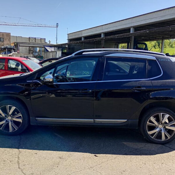 Peugeot 2008 Anno 2015 | Veicolo Intero | SOLO PER RICAMBI