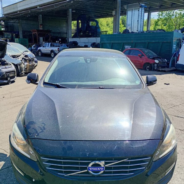 Volvo V60 SW Anno 2015 | Veicolo Intero | SOLO PER RICAMBI