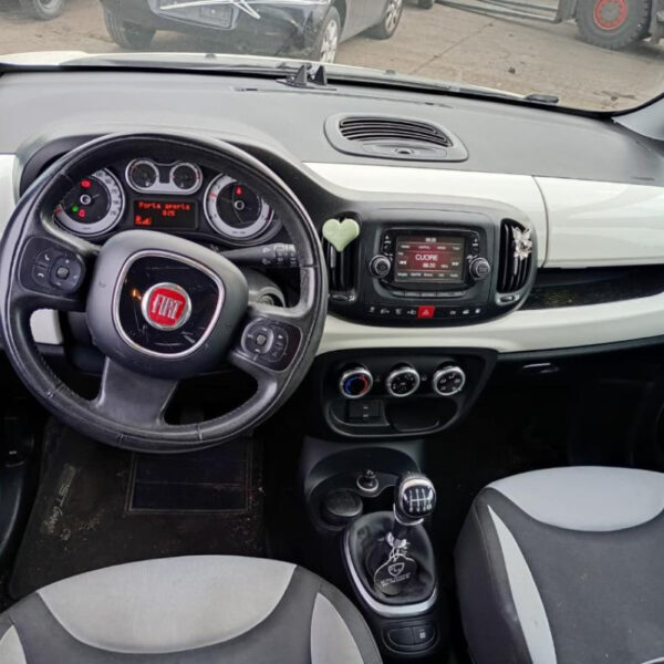 Fiat 500L Anno 2014 | Veicolo Intero | SOLO PER RICAMBI