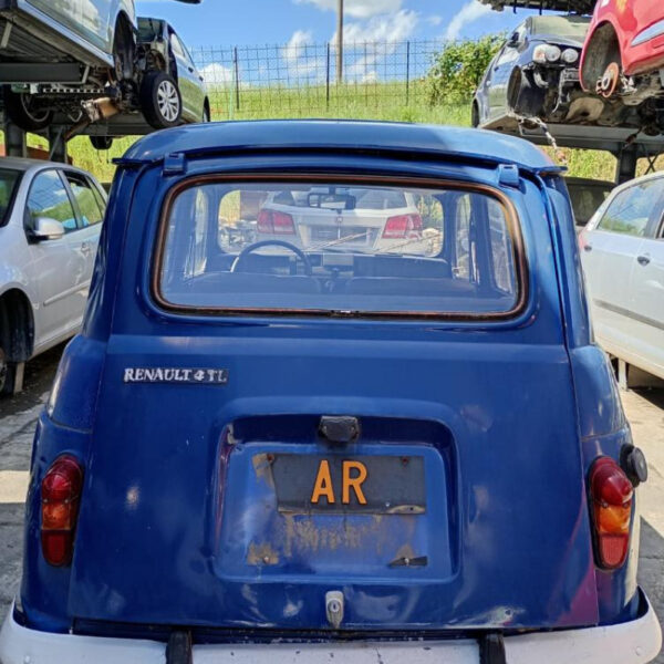Renault 4 TL Anno 1983 | Veicolo Intero | SOLO PER RICAMBI