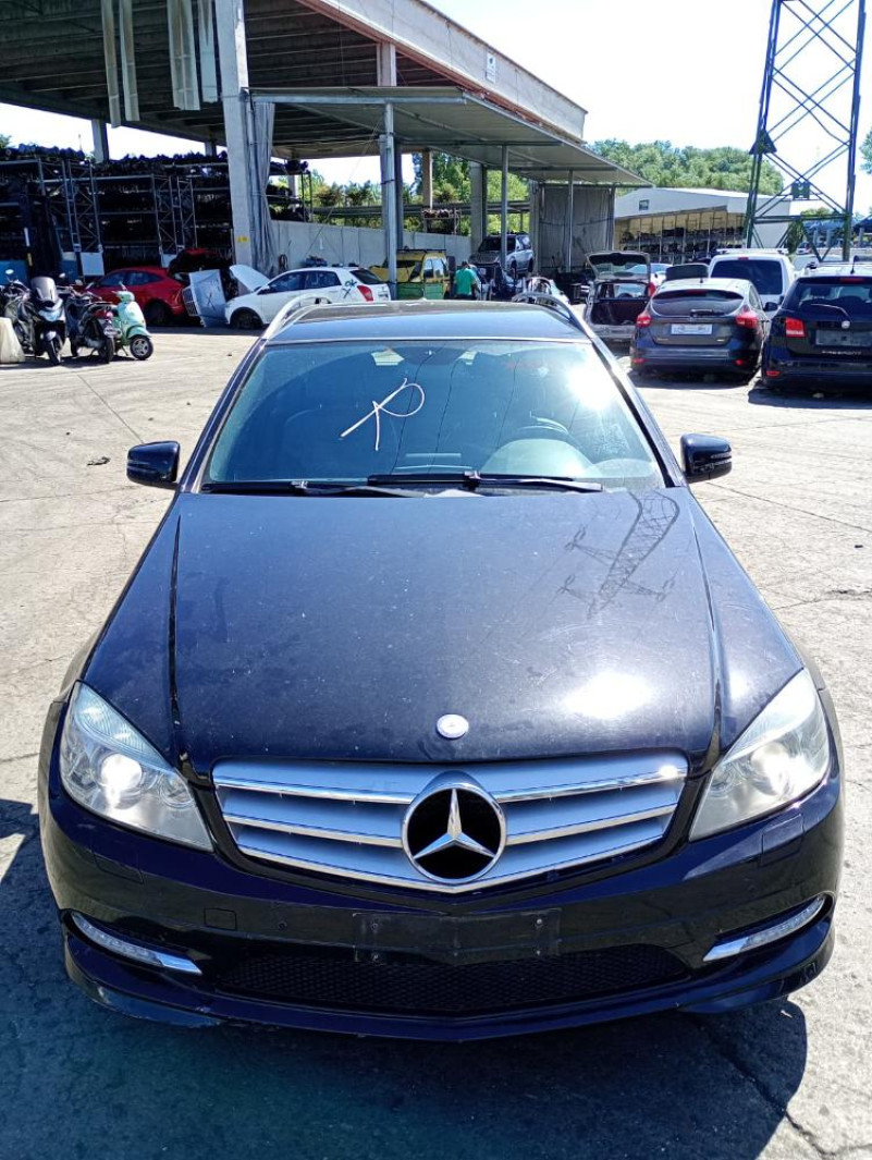 Mercedes-Benz Classe C W204 SW Anno 2010 | Veicolo Intero | SOLO PER RICAMBI