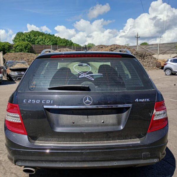 Mercedes-Benz Classe C W204 SW Anno 2010 | Veicolo Intero | SOLO PER RICAMBI