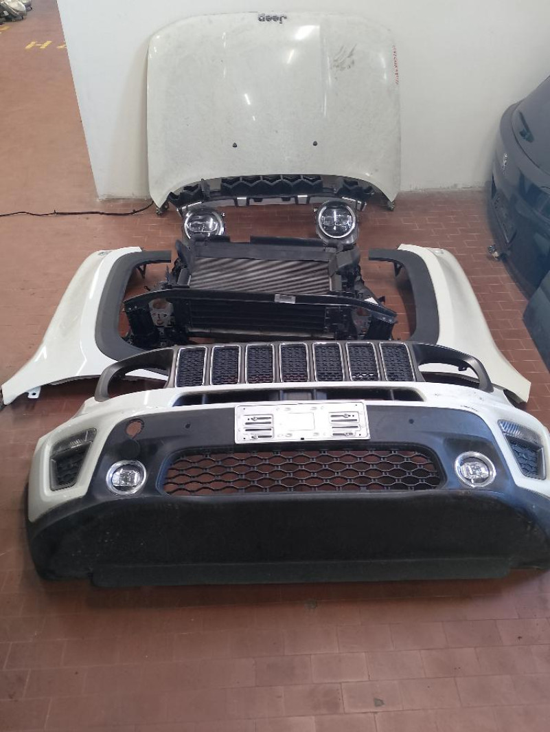 Musata completa Jeep Renegade Hybrid 2021