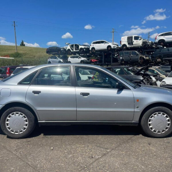 Audi A4 (8D) Anno 1996 | Veicolo Intero | SOLO PER RICAMBI