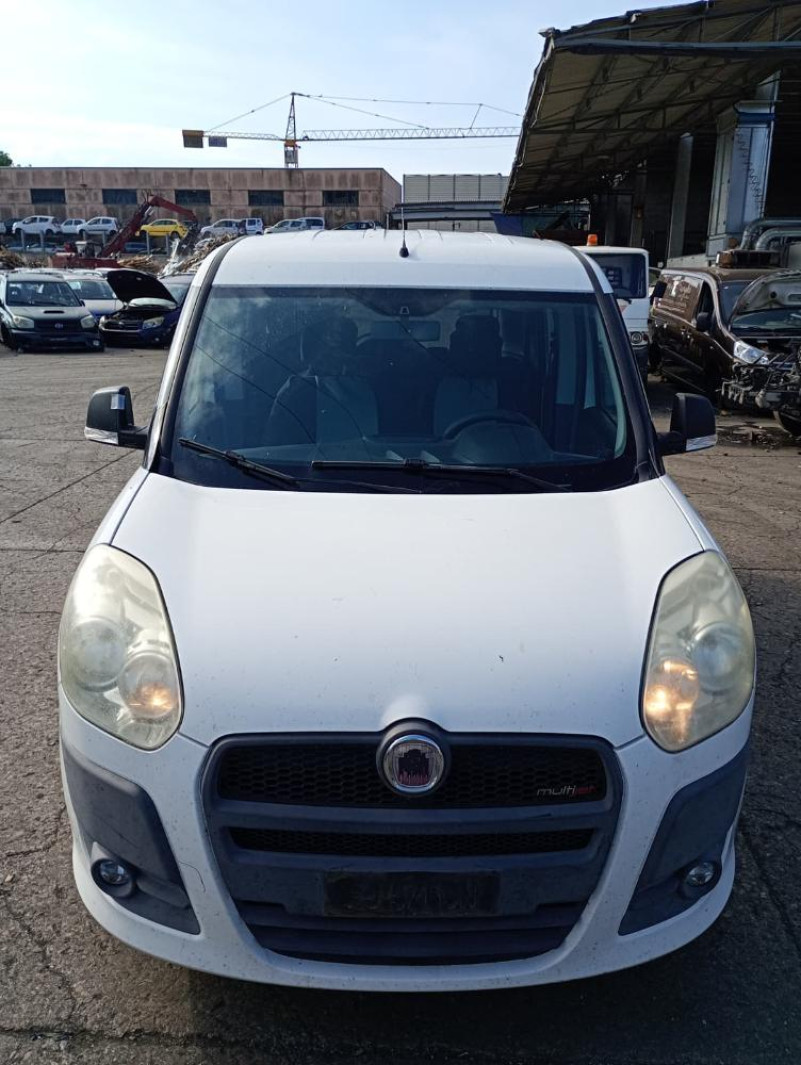Fiat Doblo Anno 2011 | Veicolo Intero | SOLO PER RICAMBI
