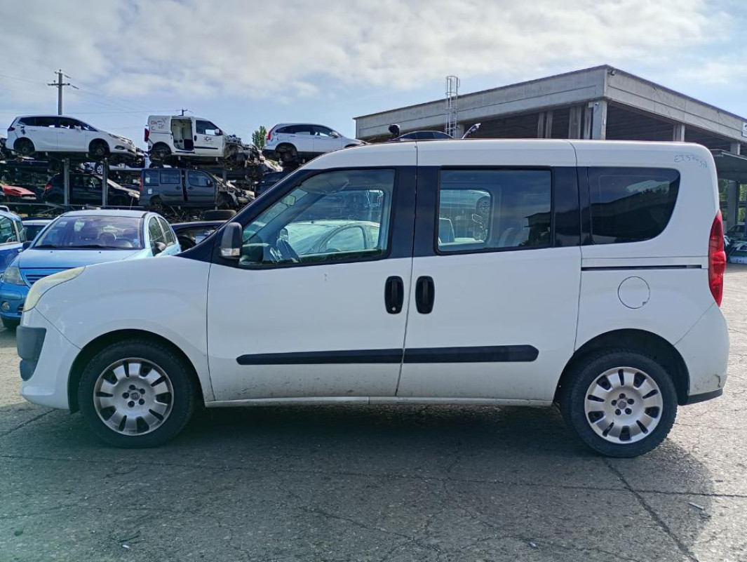 Fiat Doblo Anno 2011 | Veicolo Intero | SOLO PER RICAMBI