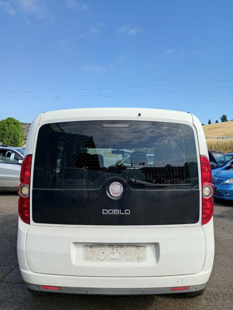 Fiat Doblo Anno 2011 | Veicolo Intero | SOLO PER RICAMBI