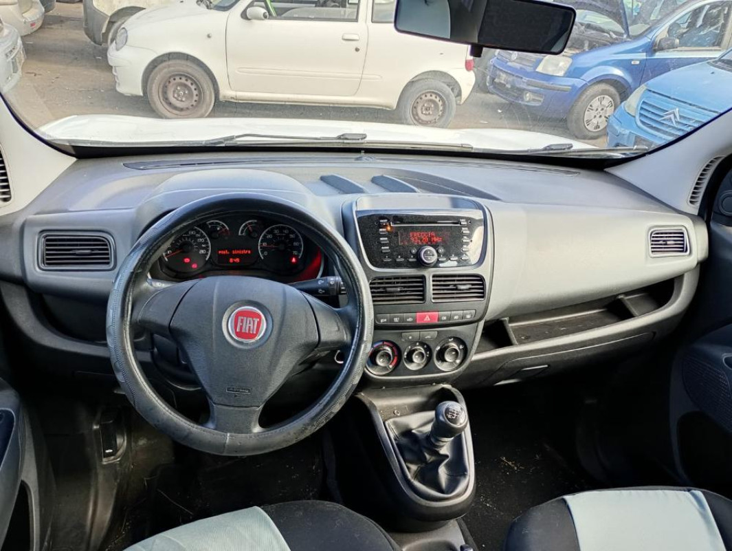 Fiat Doblo Anno 2011 | Veicolo Intero | SOLO PER RICAMBI