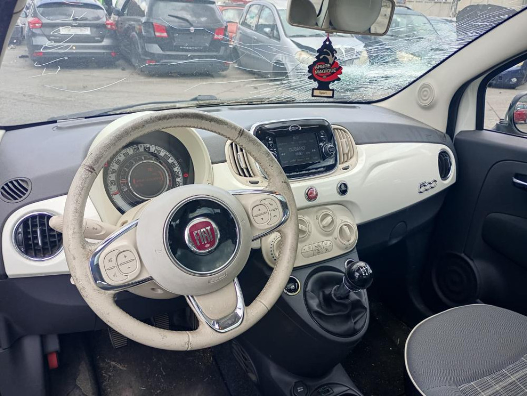 Fiat 500 (4S) Anno 2017 | Veicolo Intero | SOLO PER RICAMBI