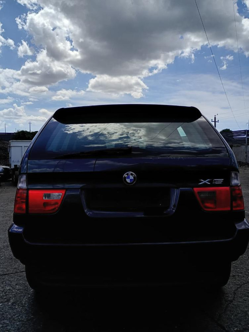 BMW X5 (E53) Anno 2003 | Veicolo Intero | SOLO PER RICAMBI