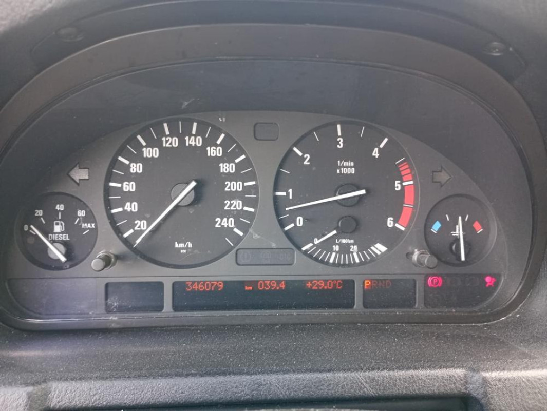 BMW X5 (E53) Anno 2003 | Veicolo Intero | SOLO PER RICAMBI