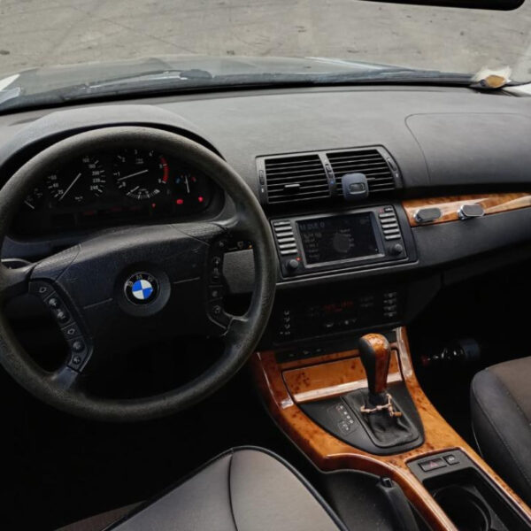 BMW X5 (E53) Anno 2003 | Veicolo Intero | SOLO PER RICAMBI