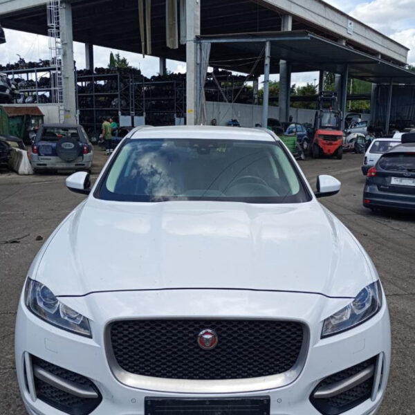 Jaguar F-Pace R/Sport Line Anno 2017 | Veicolo Intero | SOLO PER RICAMBI