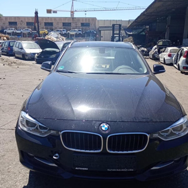 BMW Serie 3 F31 SW Anno 2015 | Veicolo Intero | SOLO PER RICAMBI