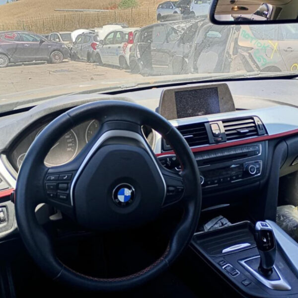 BMW Serie 3 F31 SW Anno 2015 | Veicolo Intero | SOLO PER RICAMBI