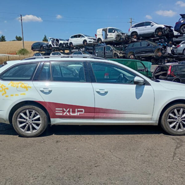 Skoda Octavia (5E) Anno 2016 | Veicolo Intero | SOLO PER RICAMBI