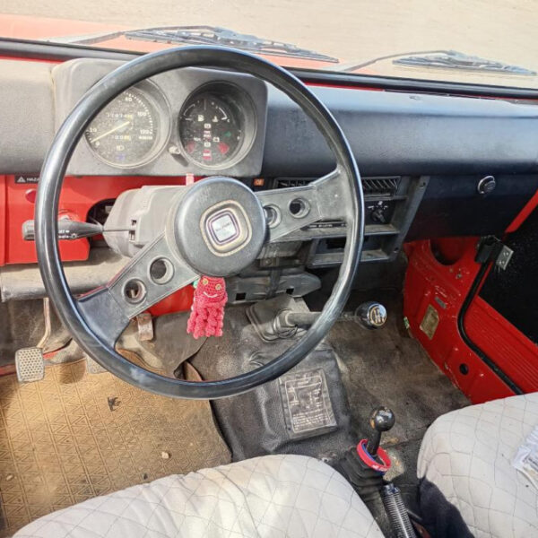 Suzuki Samurai SJ410 Anno 1983 | Veicolo Intero | SOLO PER RICAMBI