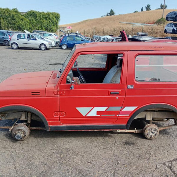 Suzuki Samurai SJ410 Anno 1983 | Veicolo Intero | SOLO PER RICAMBI