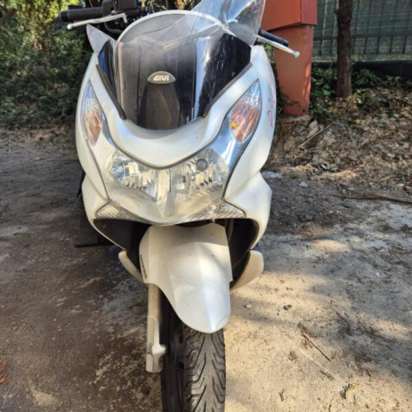 Honda PCX 125 Anno 2013 | Motoveicolo Intero | SOLO PER RICAMBI