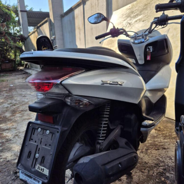 Honda PCX 125 Anno 2013 | Motoveicolo Intero | SOLO PER RICAMBI