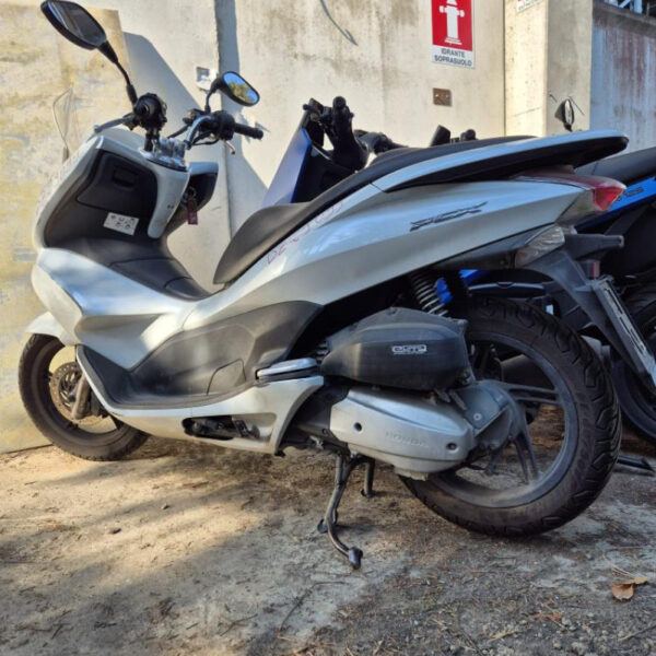 Honda PCX 125 Anno 2013 | Motoveicolo Intero | SOLO PER RICAMBI
