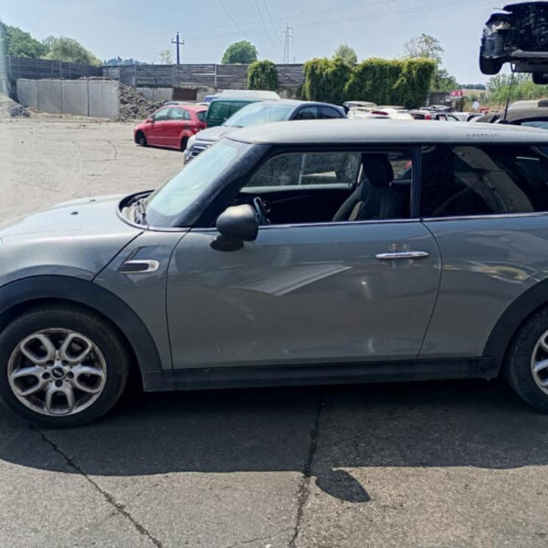 Mini One F56 Anno 2017 | Veicolo intero | SOLO PER RICAMBI