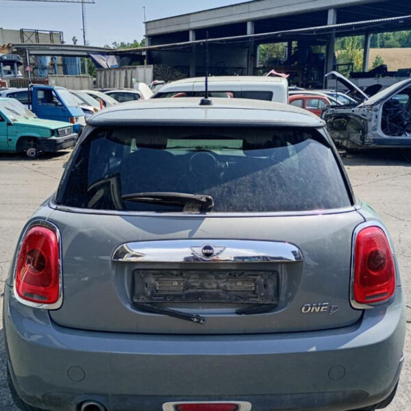 Mini One F56 Anno 2017 | Veicolo intero | SOLO PER RICAMBI