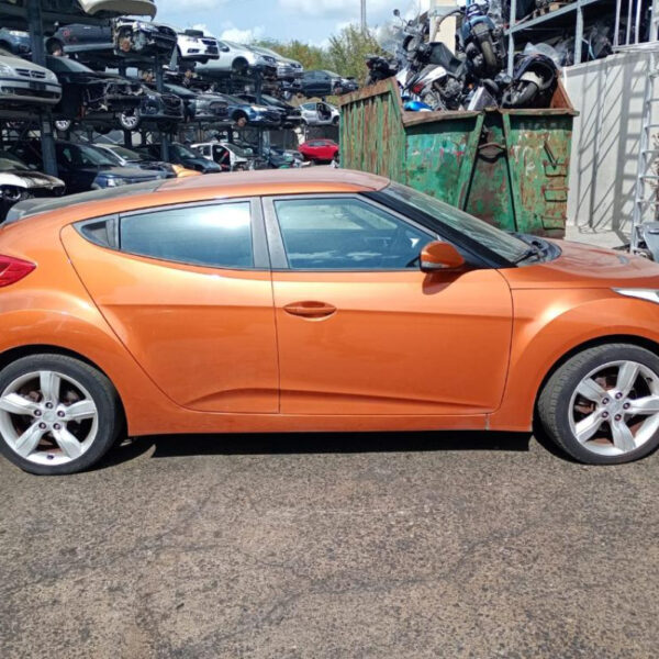Hyundai Veloster Anno 2011 | Veicolo Intero | SOLO PER RICAMBI