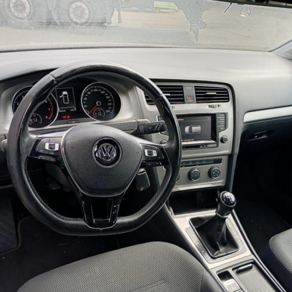 Volkswagen Golf VII Anno 2015 | Veicolo Intero | SOLO PER RICAMBI