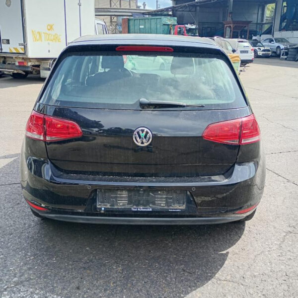Volkswagen Golf VII Anno 2015 | Veicolo Intero | SOLO PER RICAMBI
