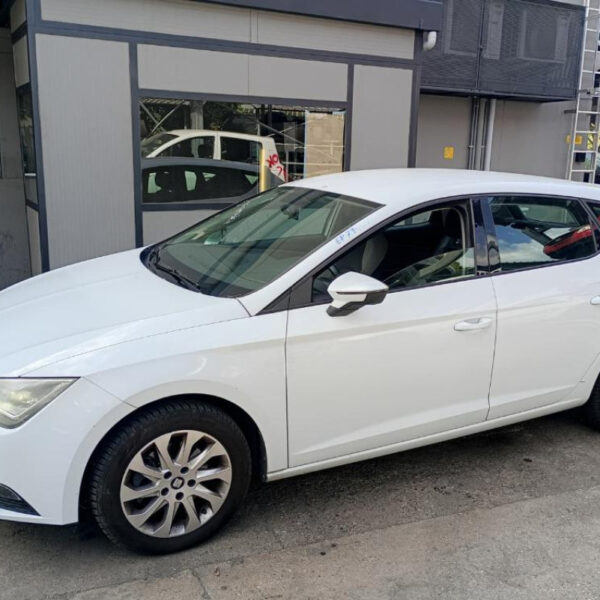 Seat Leon (5F) Anno 2013 | Veicolo Intero | SOLO PER RICAMBI