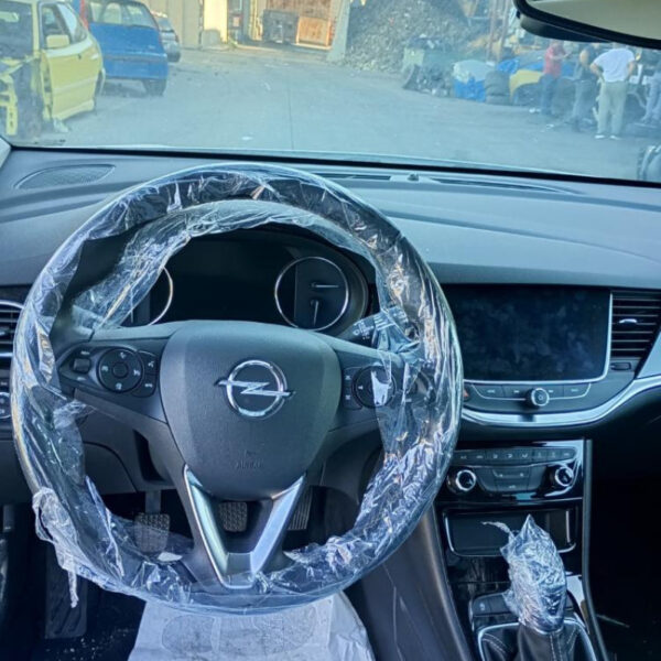 Opel Astra K SW (B16) Restyling Anno 2021 | Veicolo Intero | SOLO PER RICAMBI