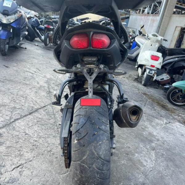 Yamaha Fazer FZ8 Anno 2011 | Motoveicolo Intero | SOLO PER RICAMBI