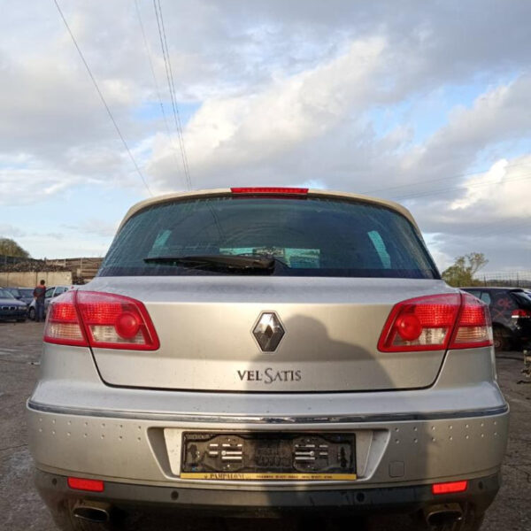 Renault Val Satis Anno 2006 | Veicolo Intero | SOLO PER RICAMBI