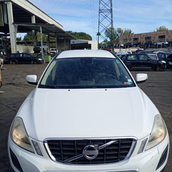 Volvo XC60 Anno 2010 | Veicolo Intero | SOLO PER RICAMBI