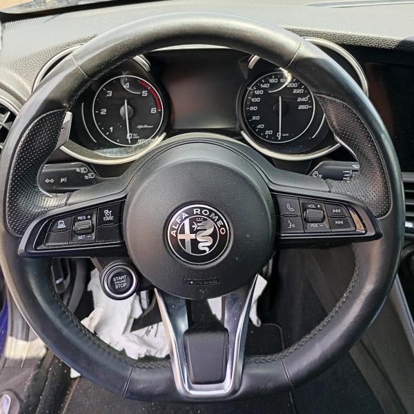 Alfa Romeo Giulia Sprint Anno 2021 | Veicolo Intero | SOLO PER RICAMBI