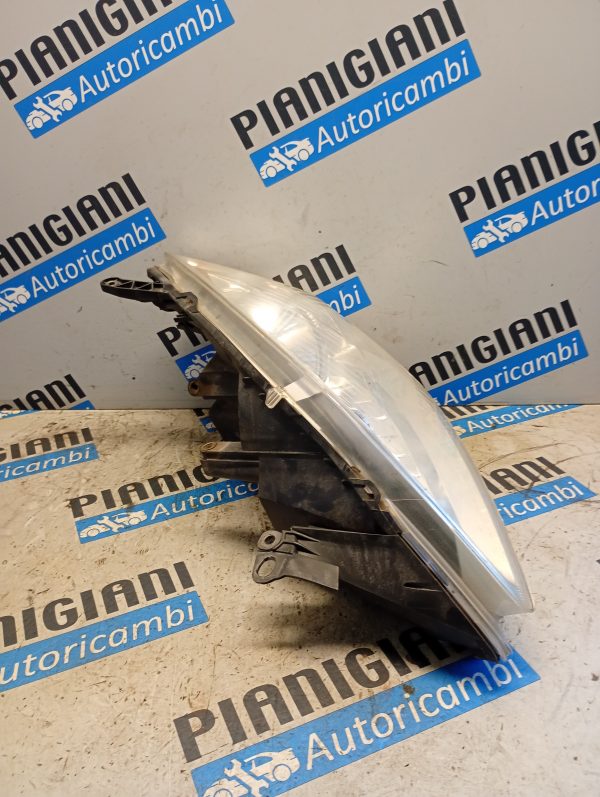 Faro Anteriore Sinistro Opel Zafira B 2005 – 2010