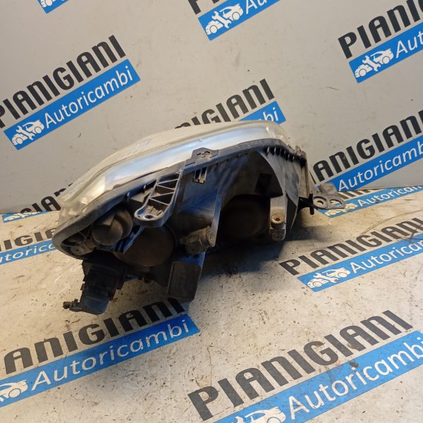 Faro Anteriore Sinistro Opel Zafira B 2005 – 2010