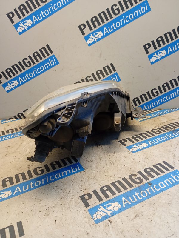 Faro Anteriore Sinistro Opel Zafira B 2005 – 2010