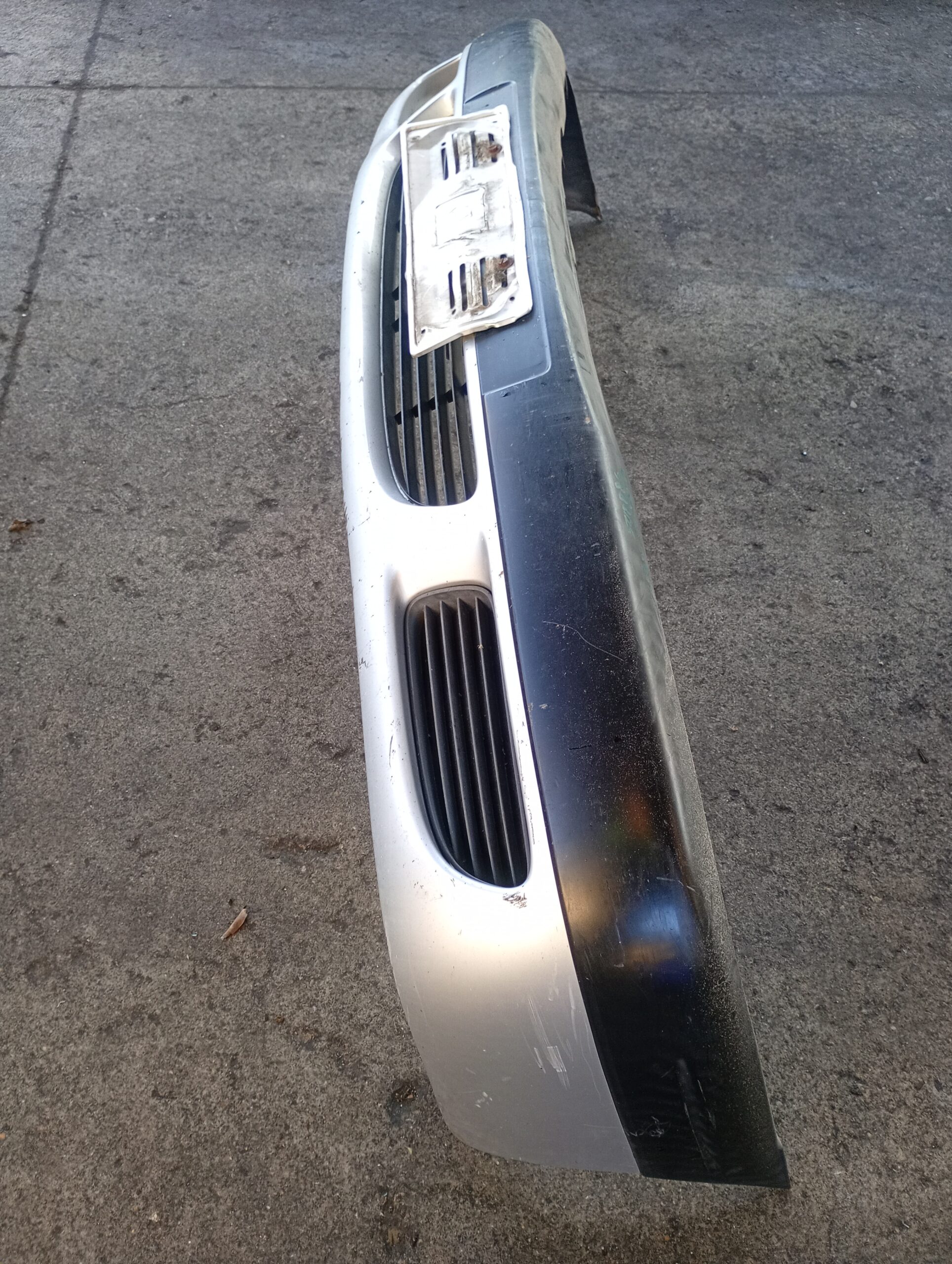 Paraurti Anteriore Toyota Corolla 1997 – 2002