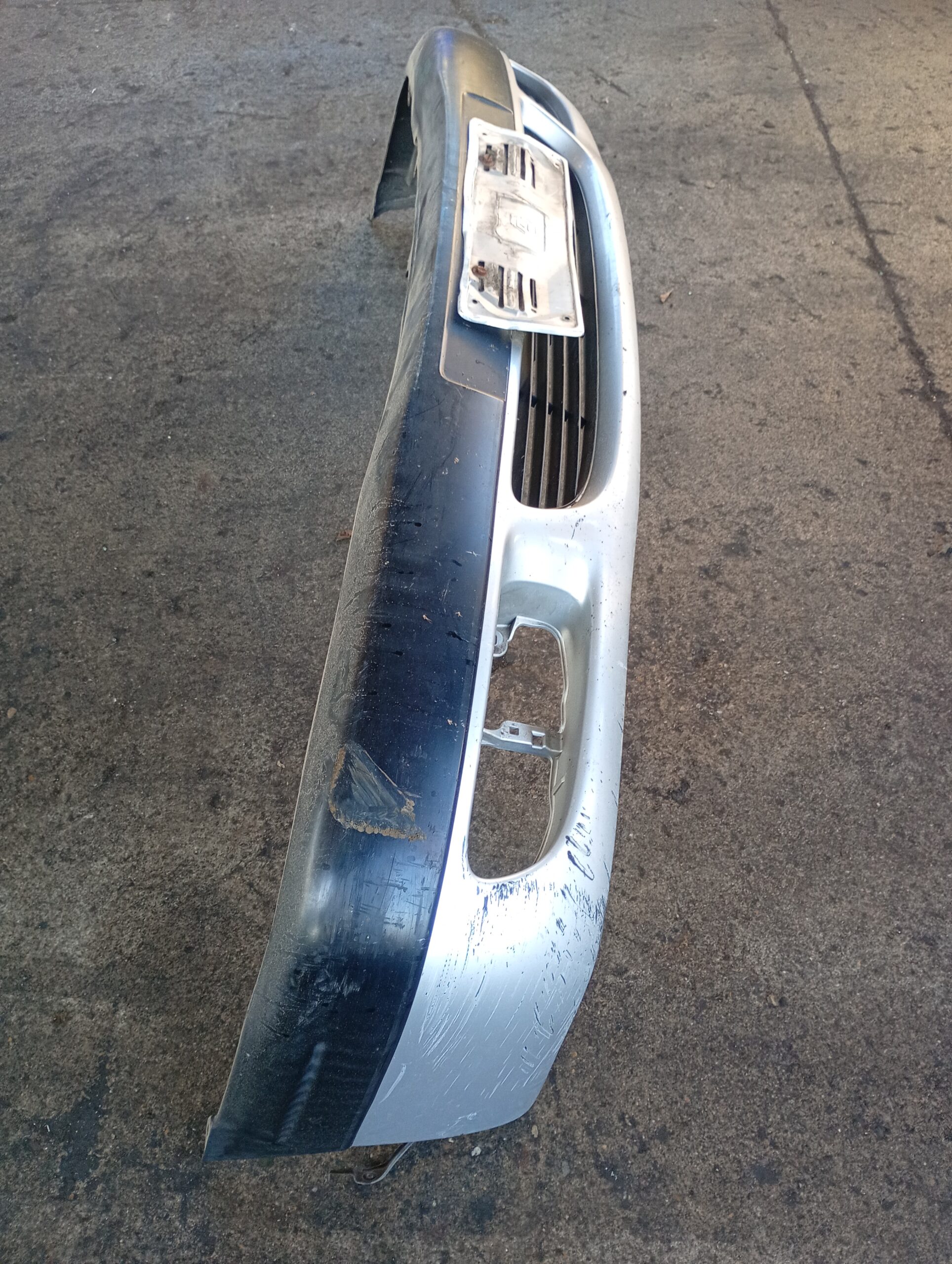 Paraurti Anteriore Toyota Corolla 1997 – 2002