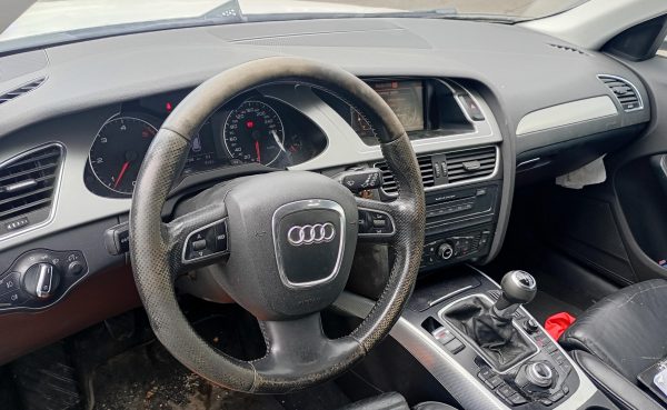 Audi A4 SW S-Line Anno 2009 | Veicolo Intero | SOLO PER RICAMBI