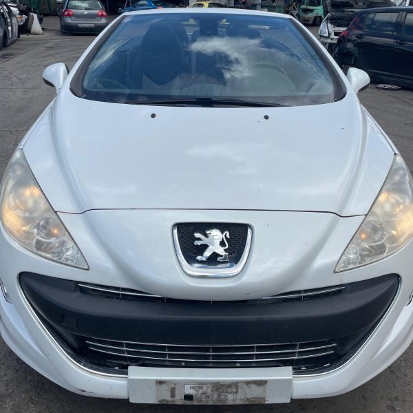 Peugeot 308 C+C Anno 2011 | Veicolo Intero | SOLO PER RICAMBI