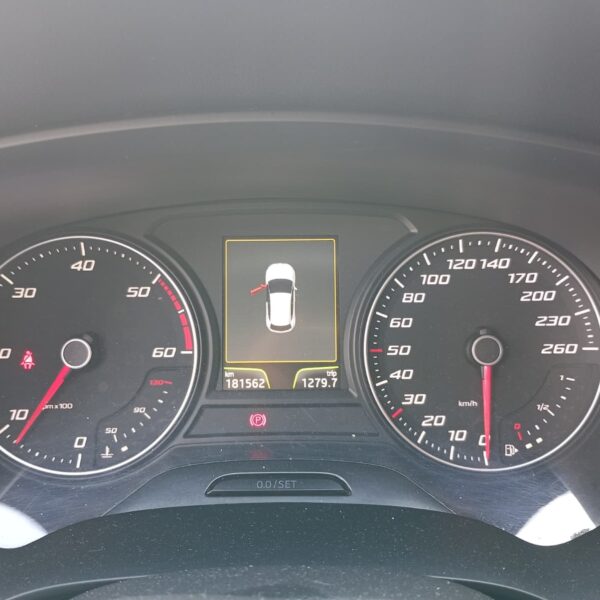Seat Leon (5F) Anno 2013 | Veicolo Intero | SOLO PER RICAMBI